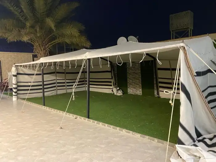 بيوت شعر